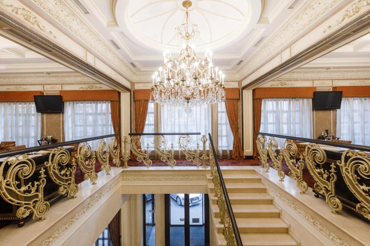 Axelhof Boutique Hotel Dnyipropetrovszk Kültér fotó