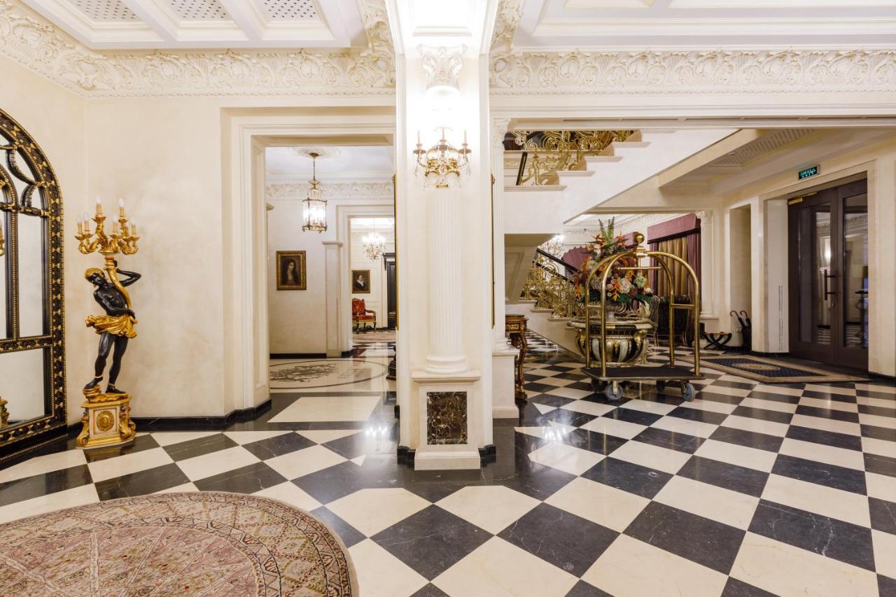 Axelhof Boutique Hotel Dnyipropetrovszk Kültér fotó