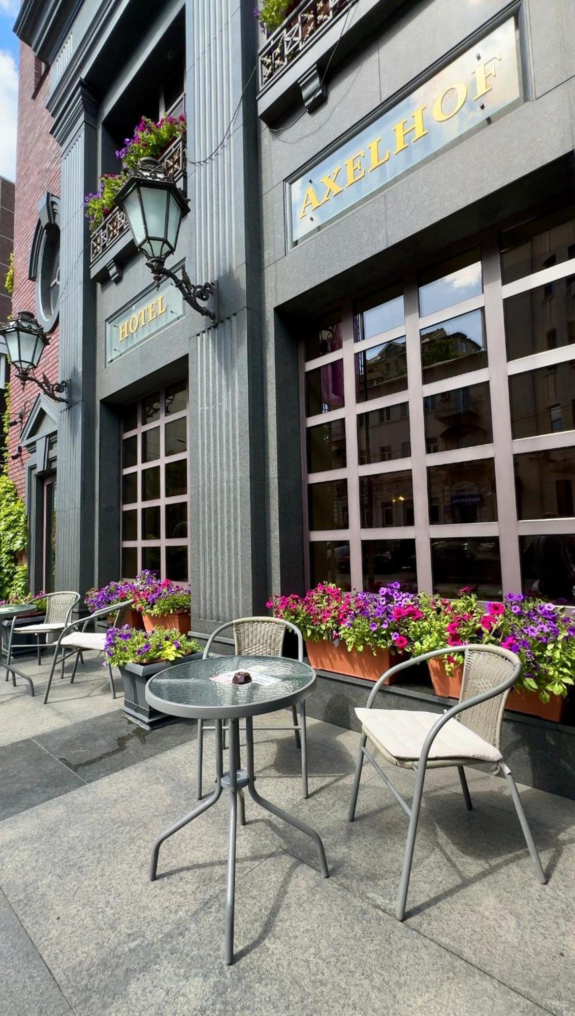 Axelhof Boutique Hotel Dnyipropetrovszk Kültér fotó