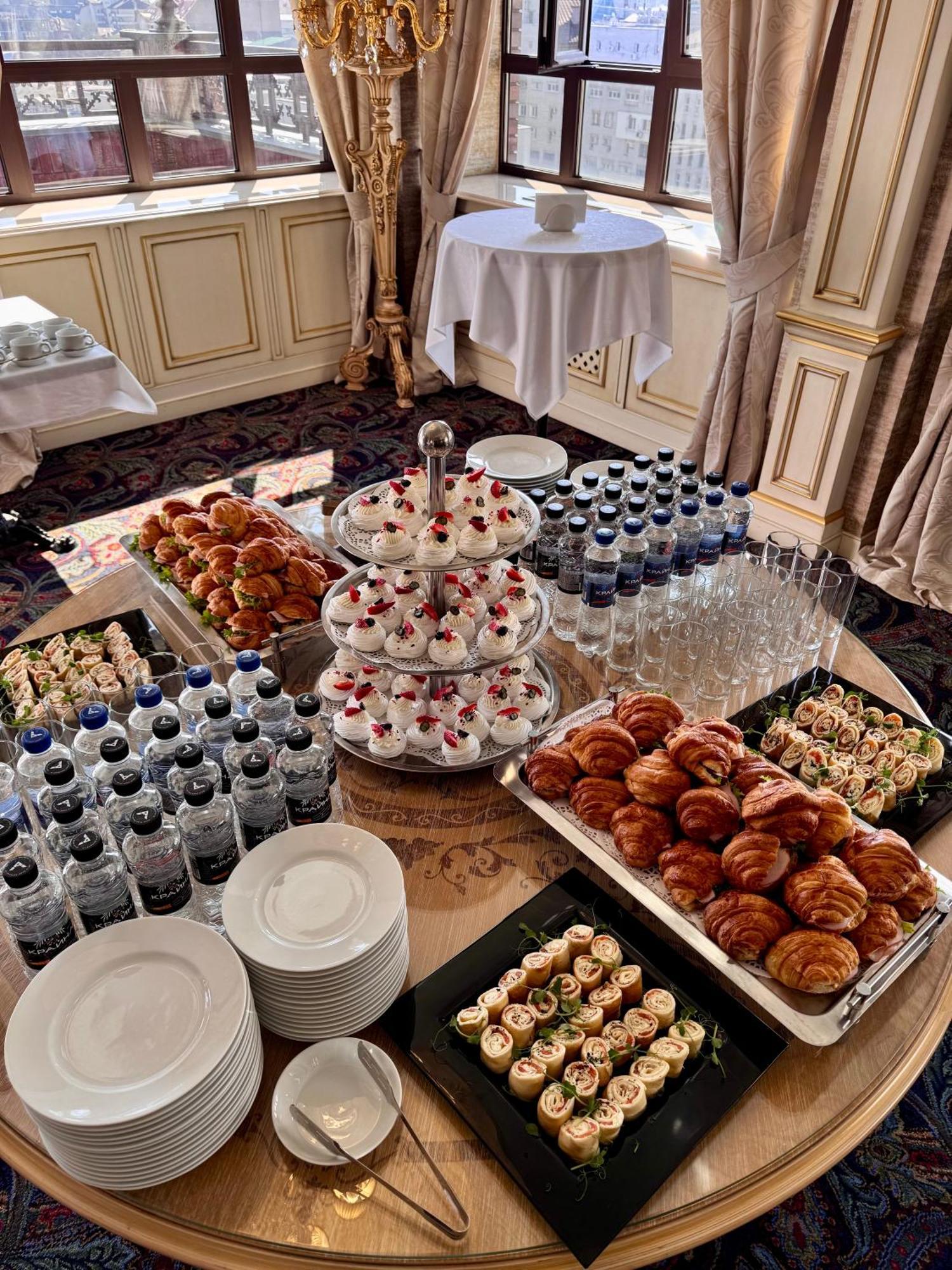 Axelhof Boutique Hotel Dnyipropetrovszk Kültér fotó