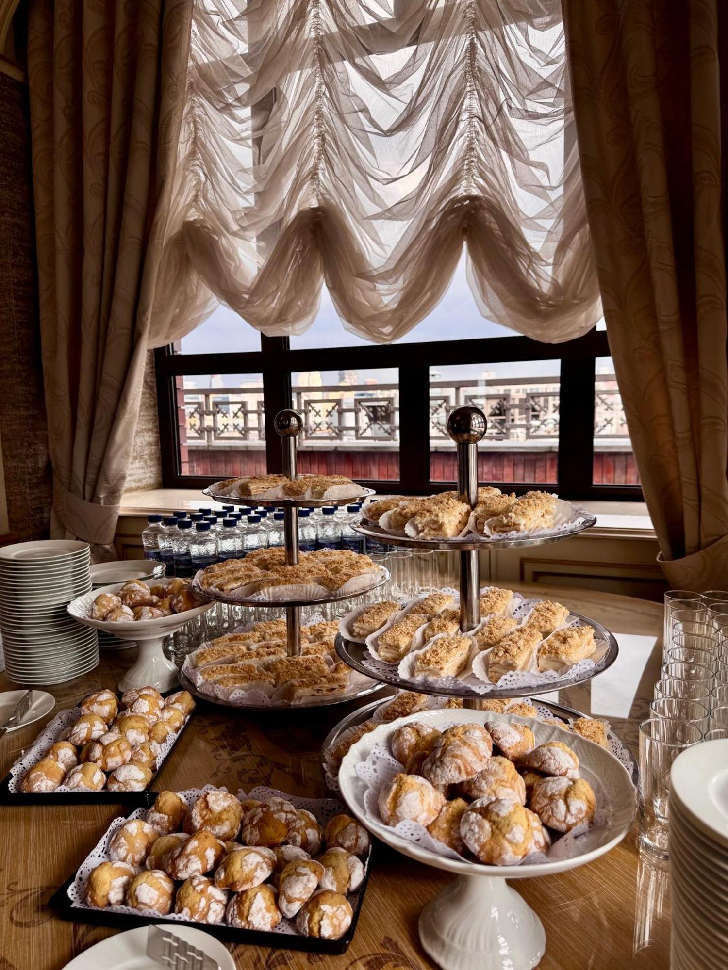Axelhof Boutique Hotel Dnyipropetrovszk Kültér fotó